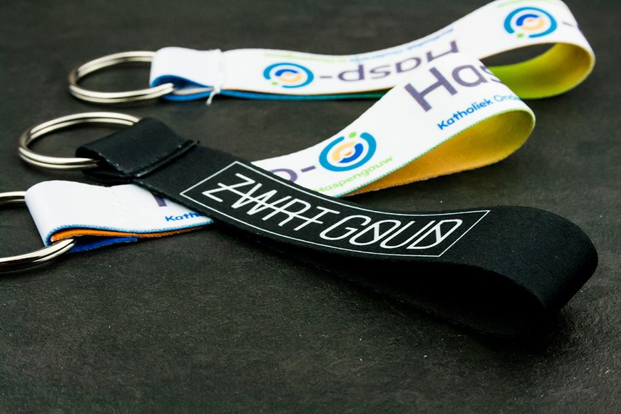 geprinte stoffen sleutelhangers van zachte stof